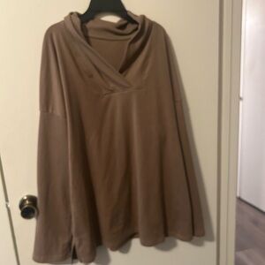 Women's Tan Sweater